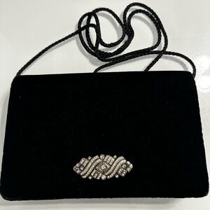Elegant Black Velvet Vintage Evening Clutch/Crossbody Bag